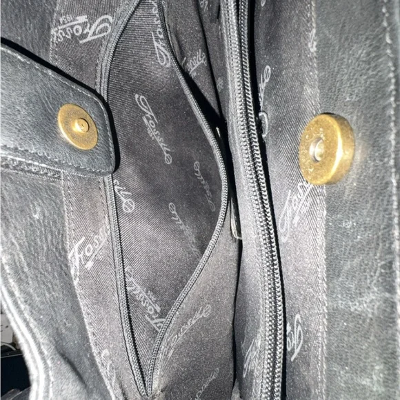 Fossil Black Leather Crossbody Messenger Bag 🖤 Adjustable Strap – Authentic - Picture 6 of 7
